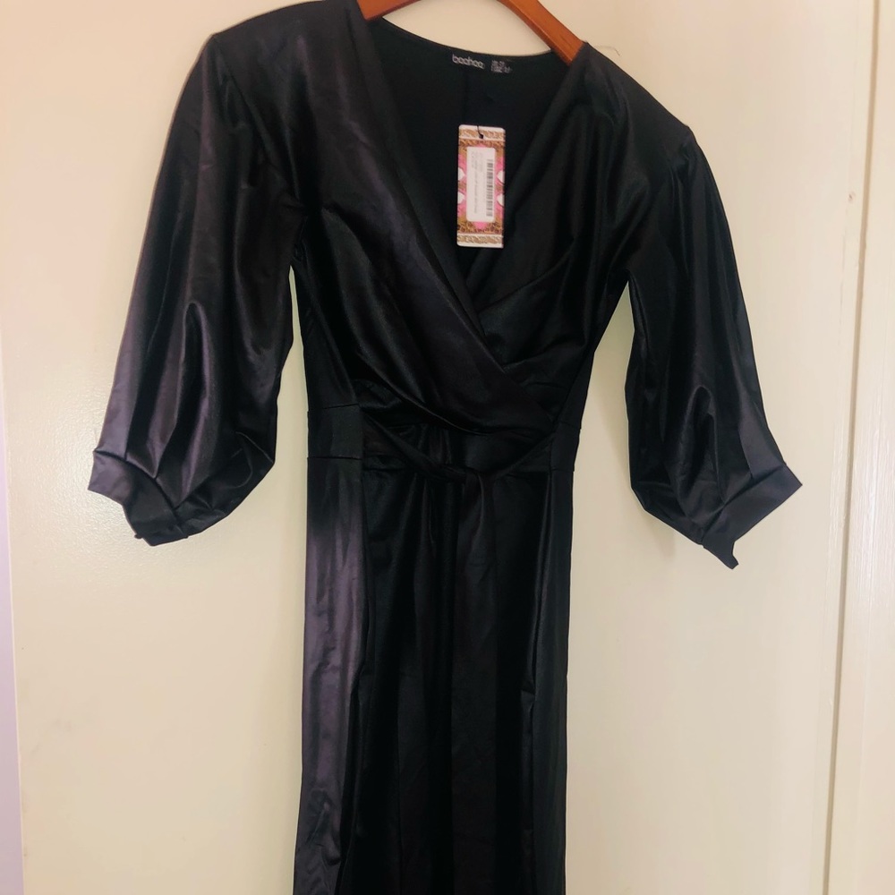 Boohoo Black dress